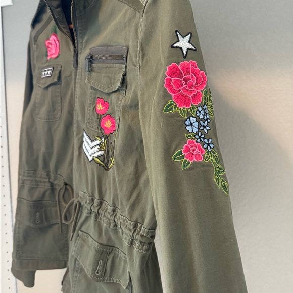 Express Jacket. Light weight army inspired jacket. - Picture 3 of 7